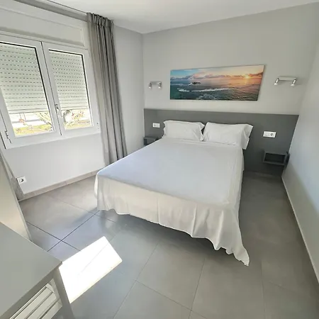 Roses Apartments Sea View 2Habitaciones Buitenkant foto